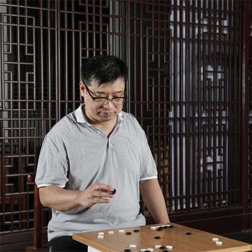 董老師，圍棋