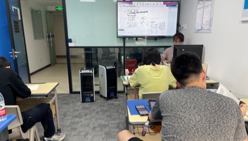學(xué)校環(huán)境-新航道好輕松考研