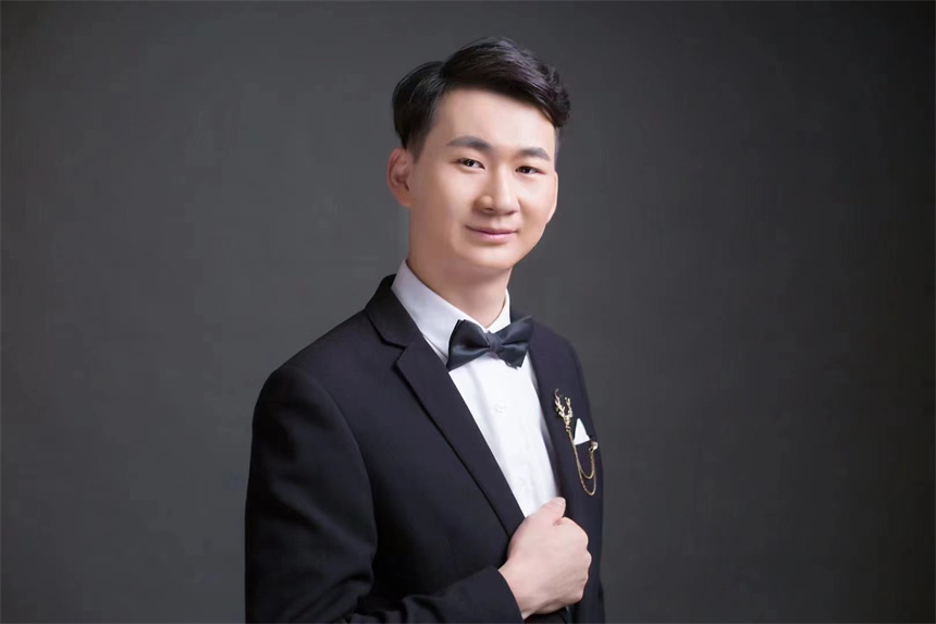 周澤年老師