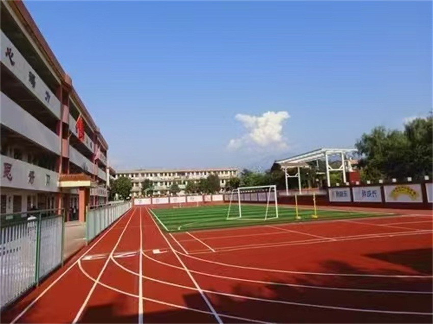 西安宏恩素質(zhì)教育基地環(huán)境